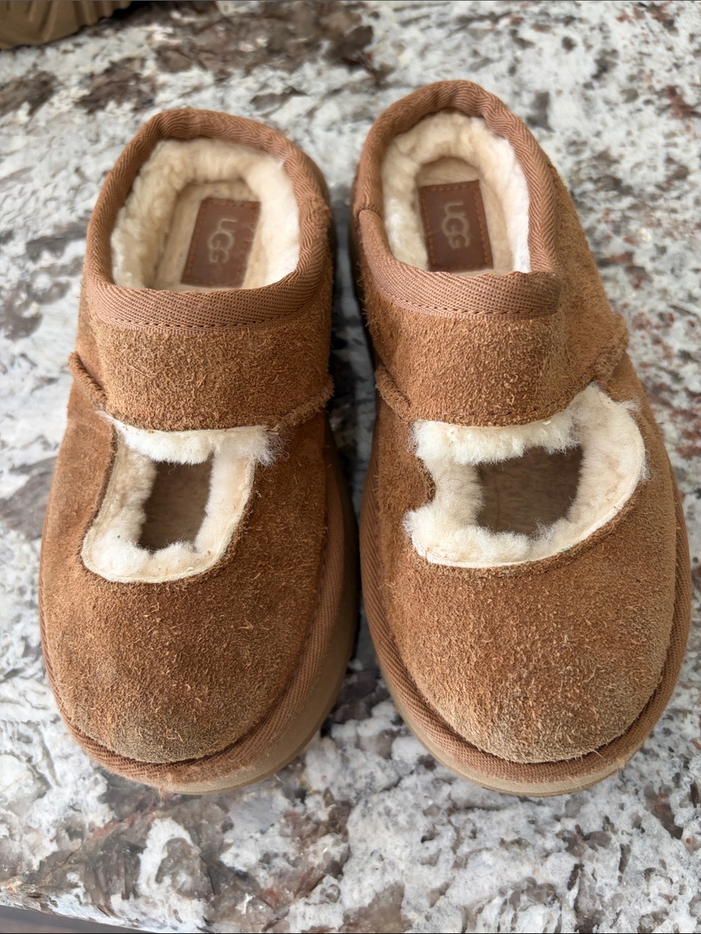 UGG Kids Chestnut Suede Shearling Mary Jane Slippers - Chestnut